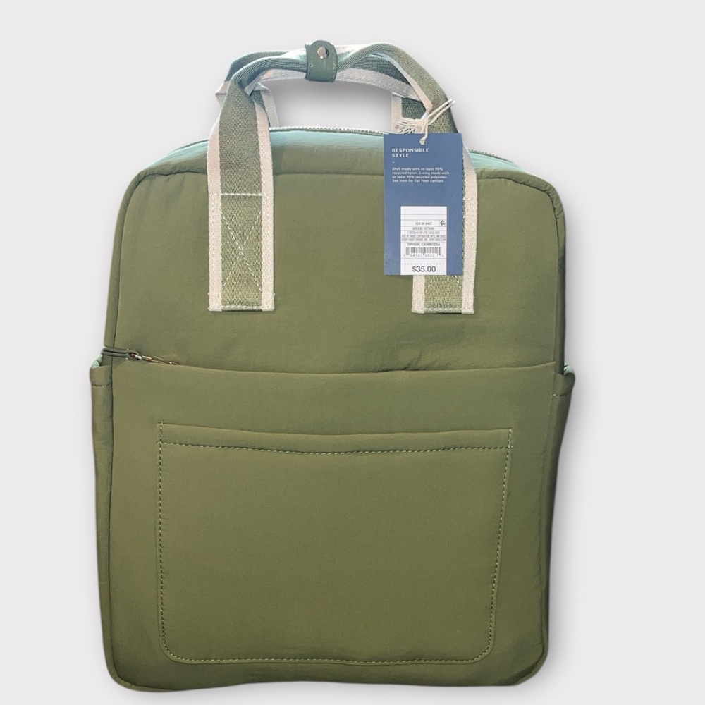 Universal Thread Backpack